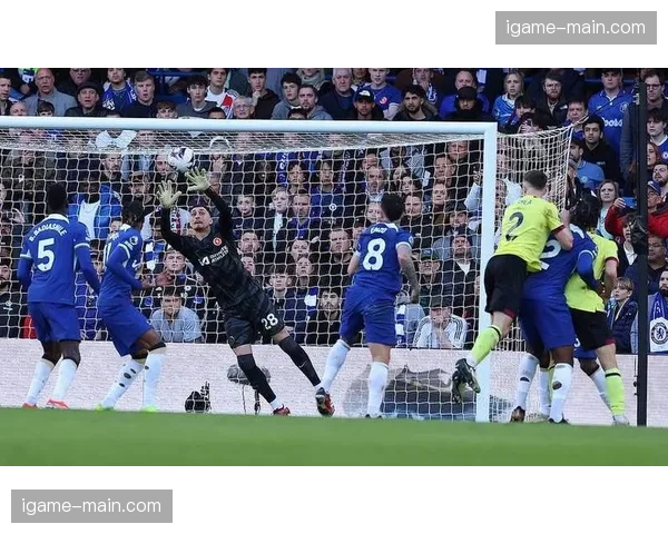 保级关键战前瞻：诺丁汉森林主场迎战埃弗顿